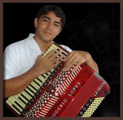 Rogerio Lopes